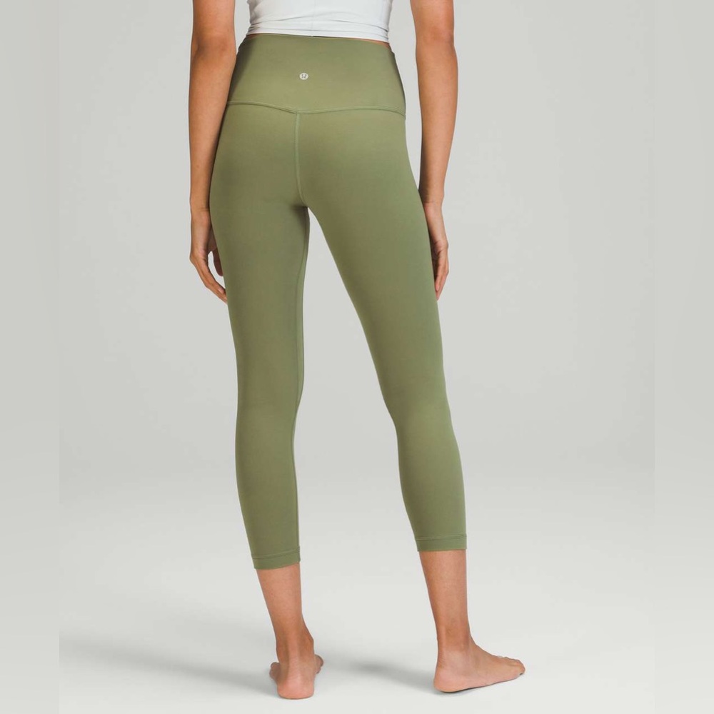 BNWT Lululemon Align High-Rise Crop 23”